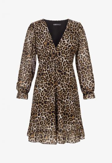 Короткое платье