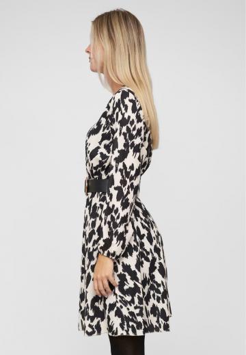 Короткое платье