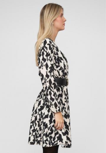 Короткое платье