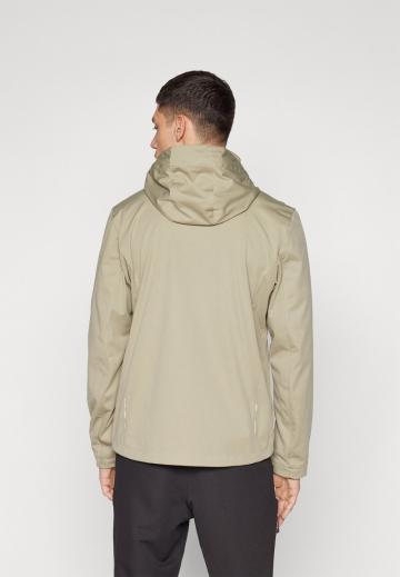 Спортивная куртка