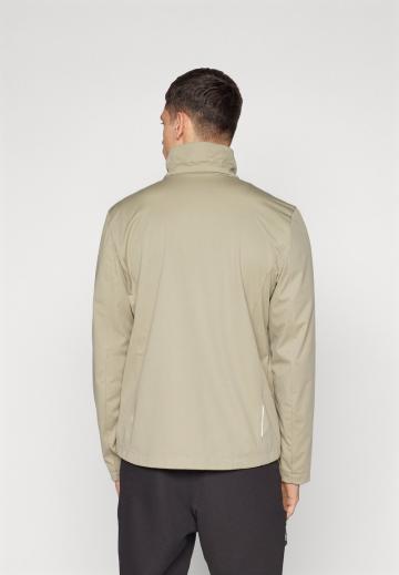 Спортивная куртка