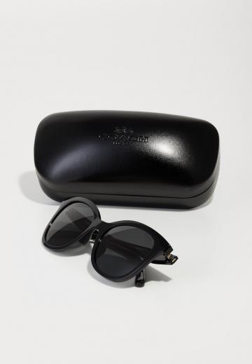 Солнечные очки