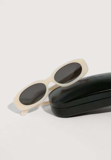 Солнечные очки