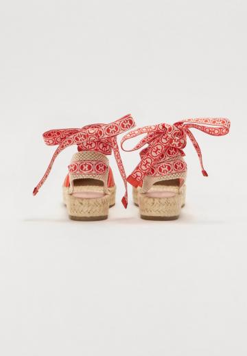 Гандбольные кроссовки