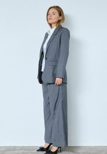 Короткое пальто