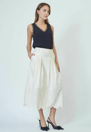 Блузка без рукавов