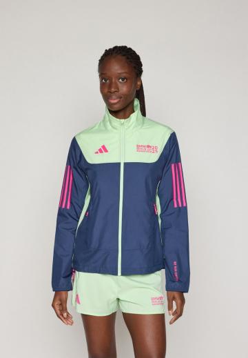 Спортивная куртка