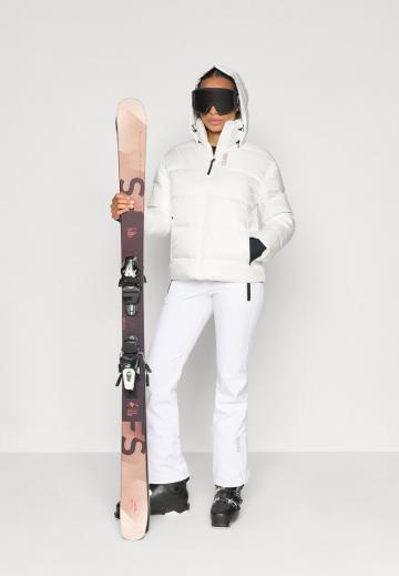 Спортивная куртка