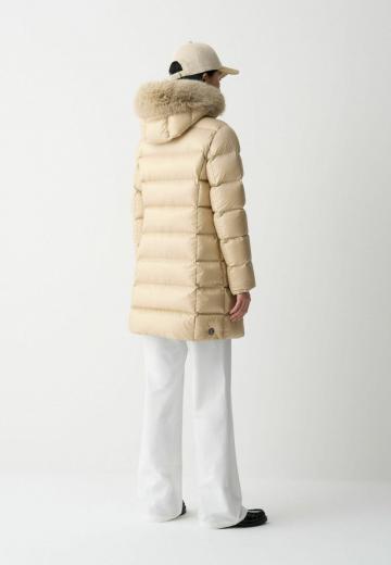 Пуховое пальто