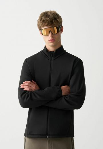 Флисовая куртка