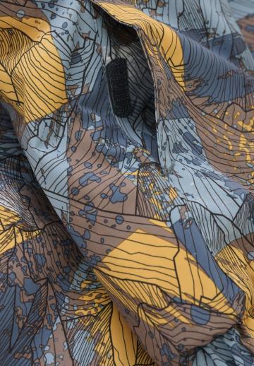 Спортивная куртка