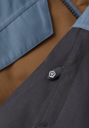 Спортивная куртка