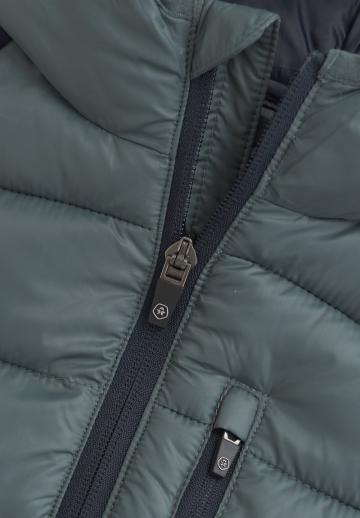 Спортивная куртка