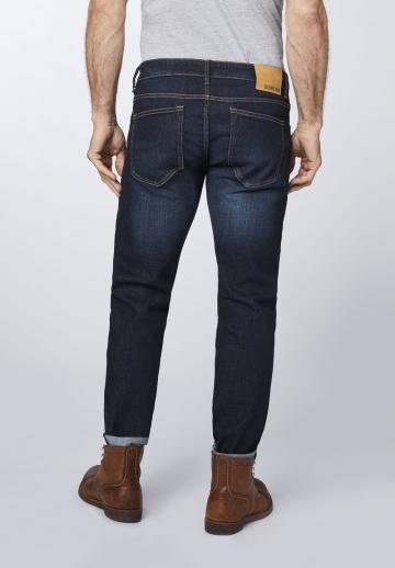 Узкие джинсы