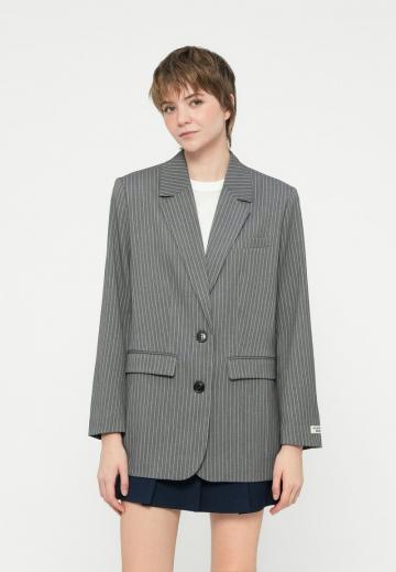 Длинный блейзер