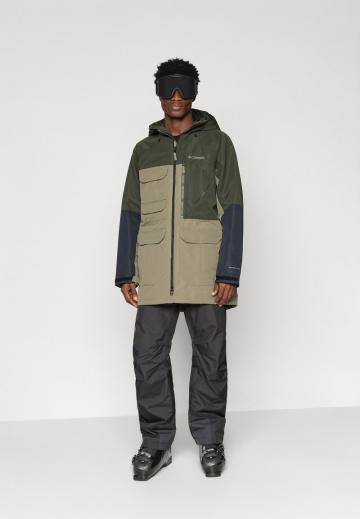 Сноубордическая куртка