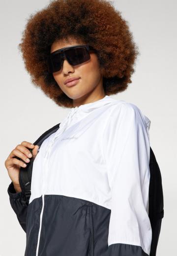 Спортивная куртка