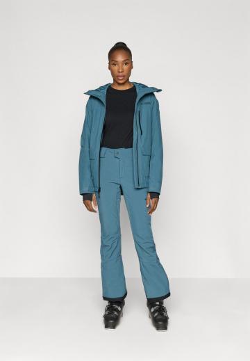 Спортивная куртка