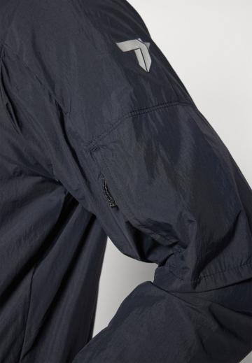 Куртка-дождевик