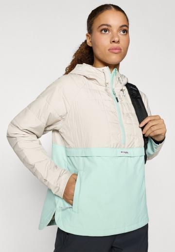 Спортивная куртка