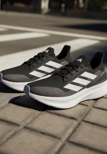 Беговые кроссовки