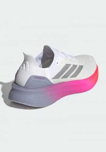 Беговые кроссовки