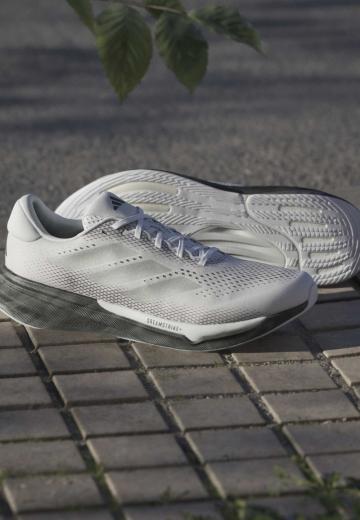 Беговые кроссовки