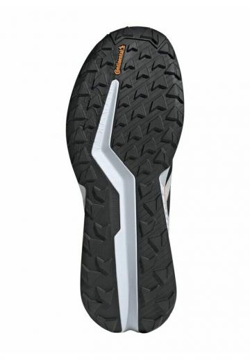 Беговые кроссовки