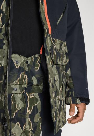 Сноубордическая куртка