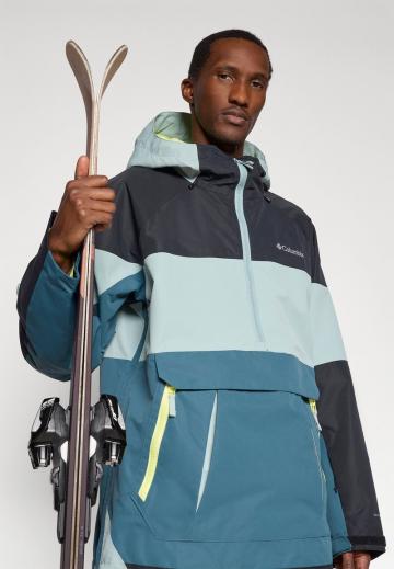 Сноубордическая куртка