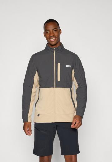 Флисовая куртка