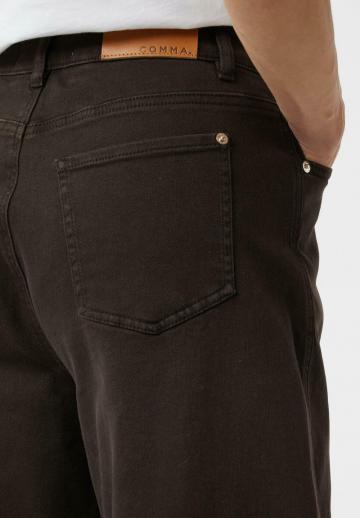 Клешеные джинсы