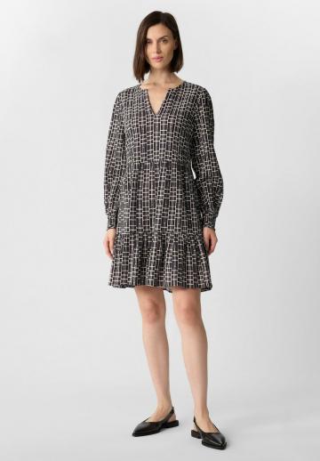 Короткое платье