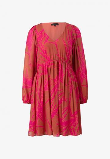 Короткое платье