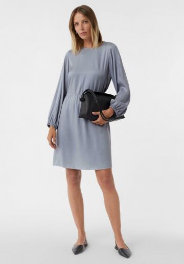 Короткое платье