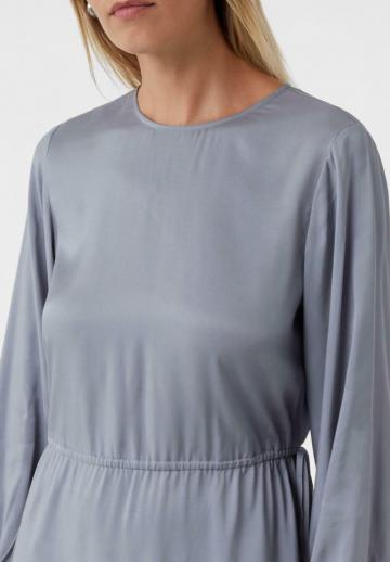 Короткое платье