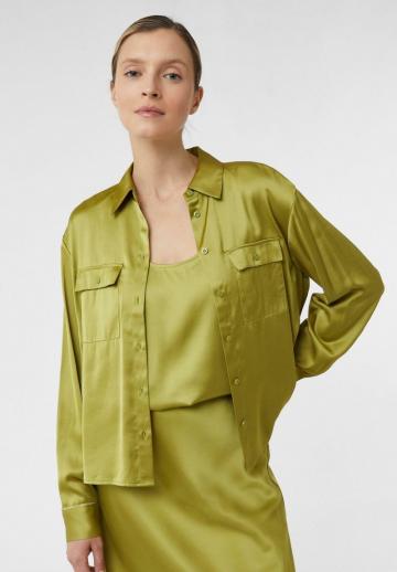 Атласная блузка