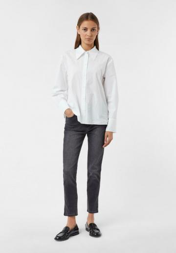 Короткие джинсы