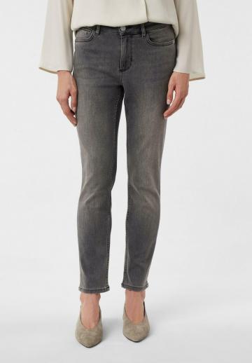 Джинсы