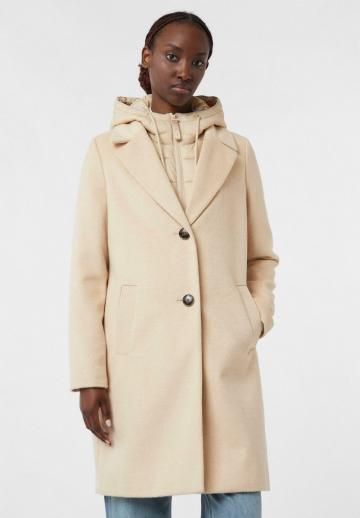 Короткое пальто