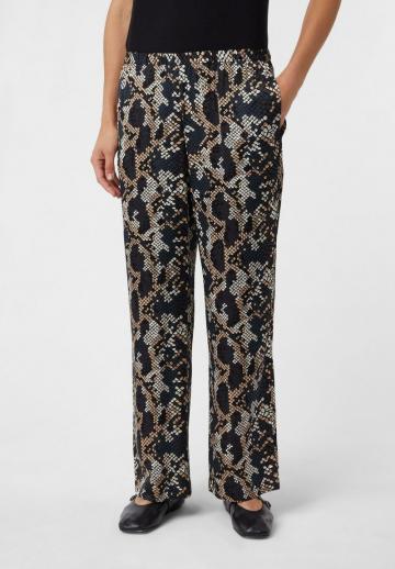 Прямые брюки