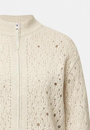 Вязаная кофта