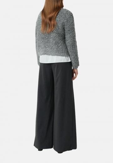 Вязаная кофта