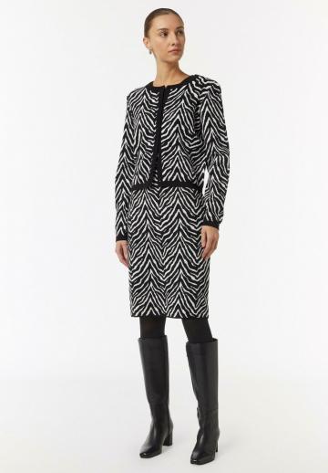 Платье футляр