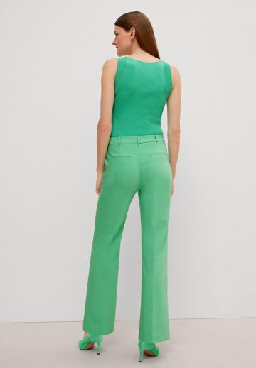 Пуловер без рукавов