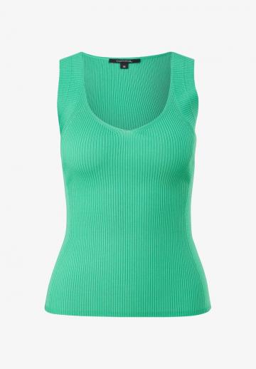 Пуловер без рукавов