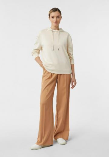 Пуловер с капюшоном