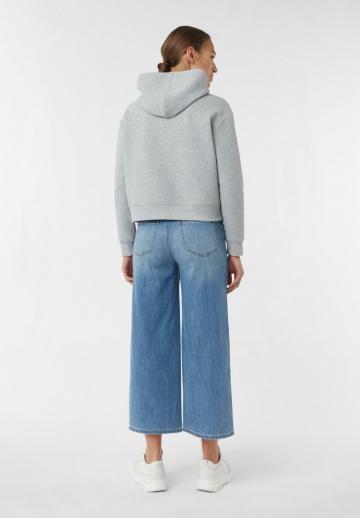 Пуловер с капюшоном