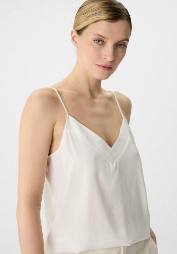 Топ на бретельках