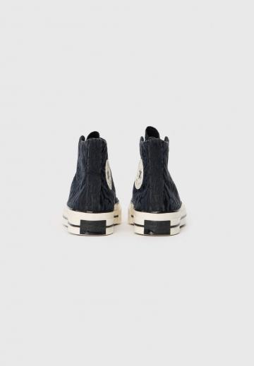 Высокие кеды